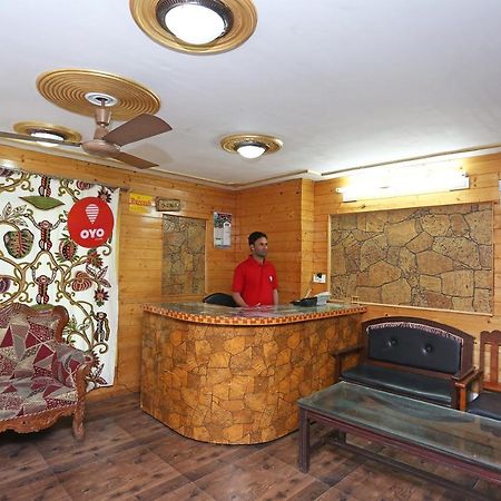 Oyo Flagship Hotel Palace Pahalgām Zewnętrze zdjęcie